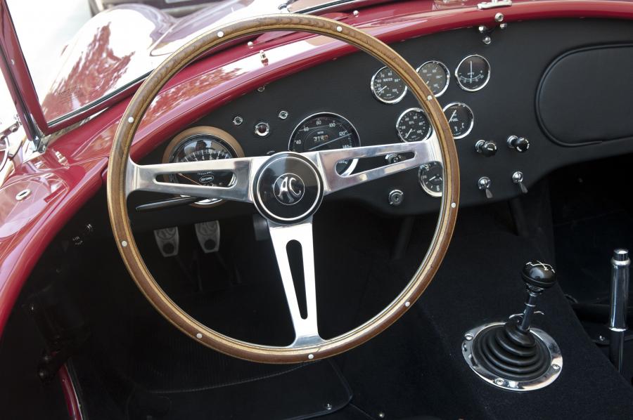 Торпедо Shelby Cobra 289 (CSX 2197) 1964 года  (фото 8 из 26)